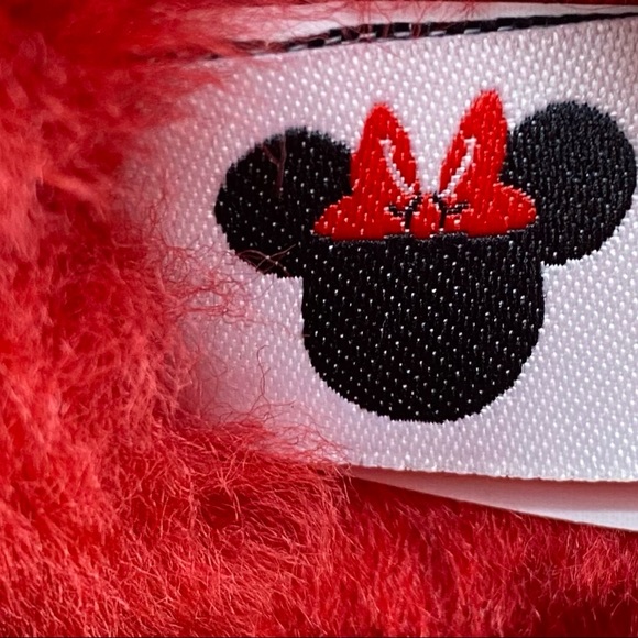 NEW UGG X Disney Minnie Sweetie Bow Polka Dot Shearling Sheepskin Boot Size 7 - Picture 14 of 16